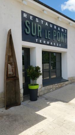 Sur Le Pont
